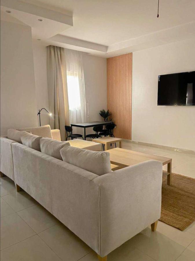 Luxury And Modern Hotel Apartments In Mudhainib - Nozol Noor 3 マディーナ エクステリア 写真